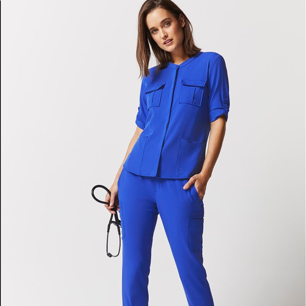 JAANUU Nursing Scrubs
